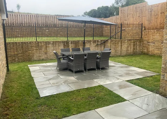 The Neal\'S 4 Bedroom House In Buxton Sleeps 8